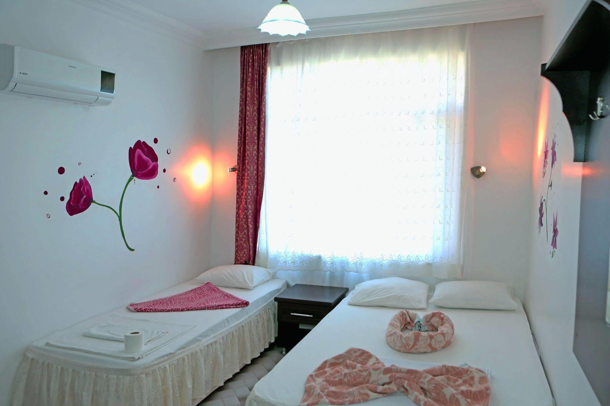 Santosa Pension Kaș Exterior foto